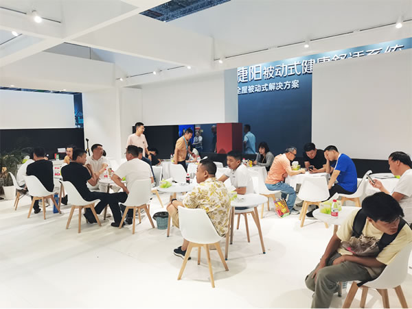 维朗迪迪门窗×FBC展×平台：云直播选大商，相约门窗“实力派”！